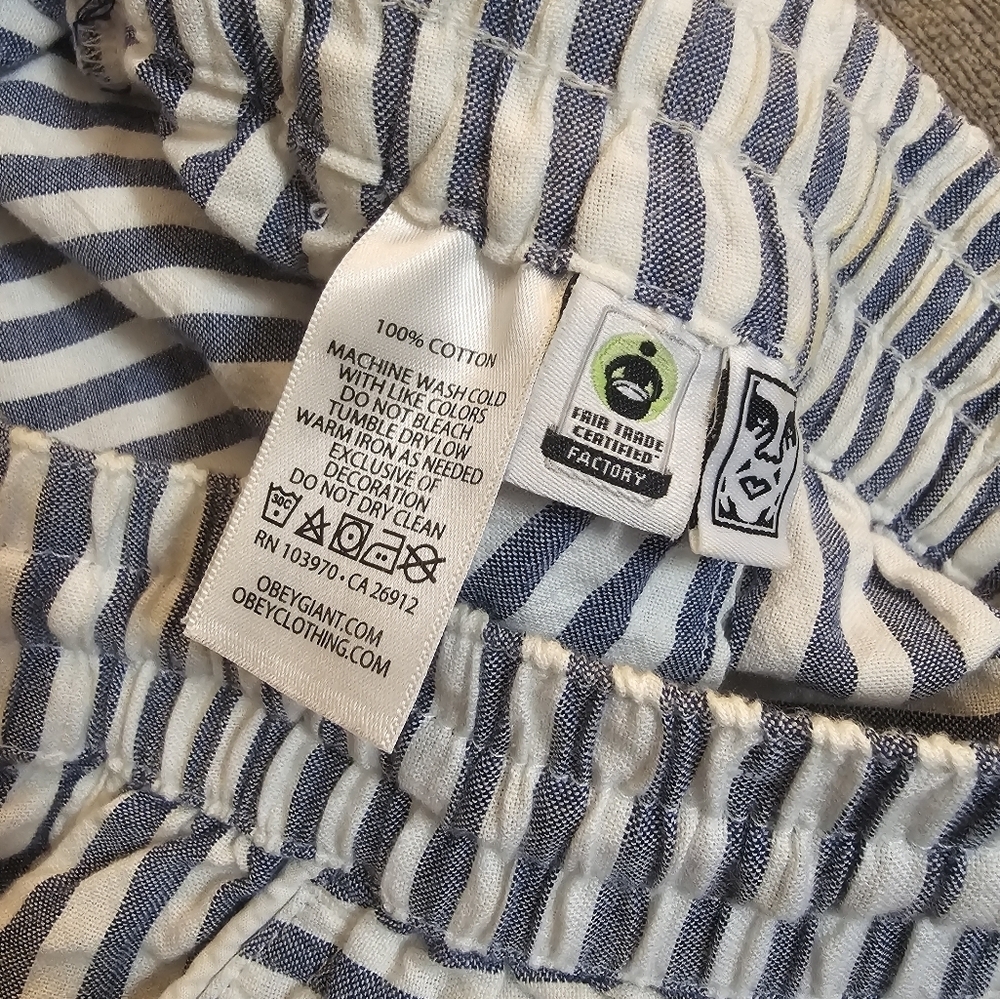 Obey Casual Slouchy Relaxed Striped Blue White High Rise Shorts Size Small - Picture 5 of 6